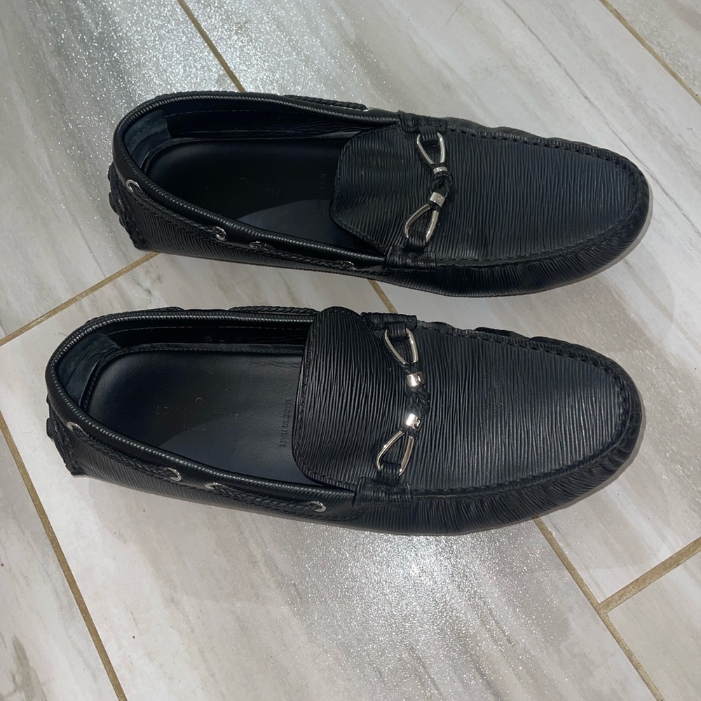 Louis Vuitton Men’s Leather Loafers Size 9/EU 42